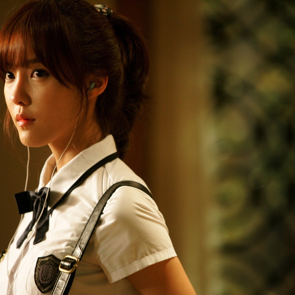 Девушка модель из группы T-ara