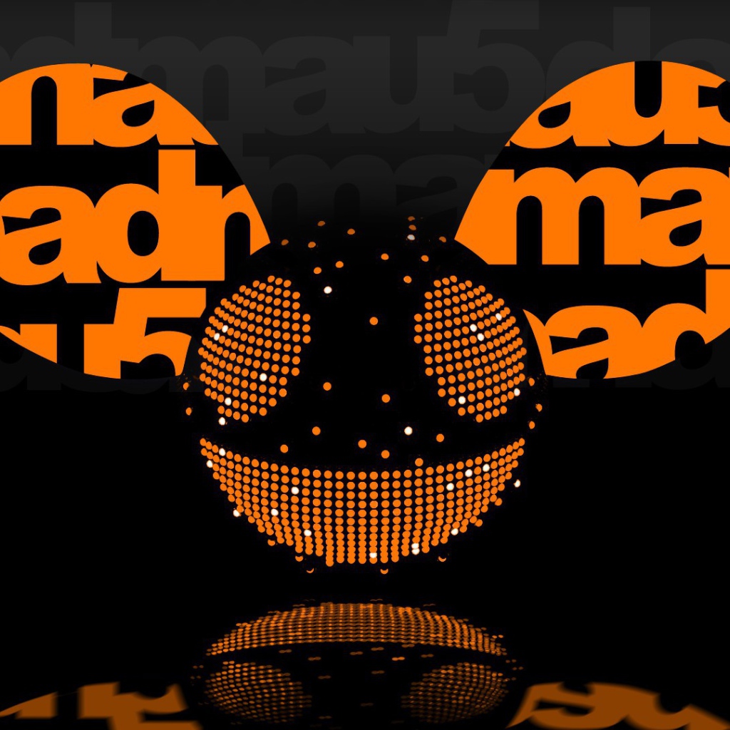 Оранжевый диджей deadmau5