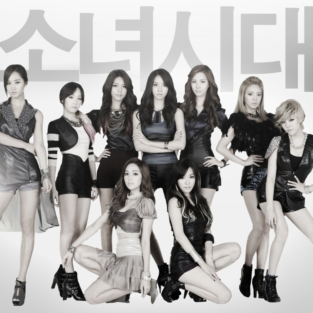 Постер корейской группы Girls’ Generation