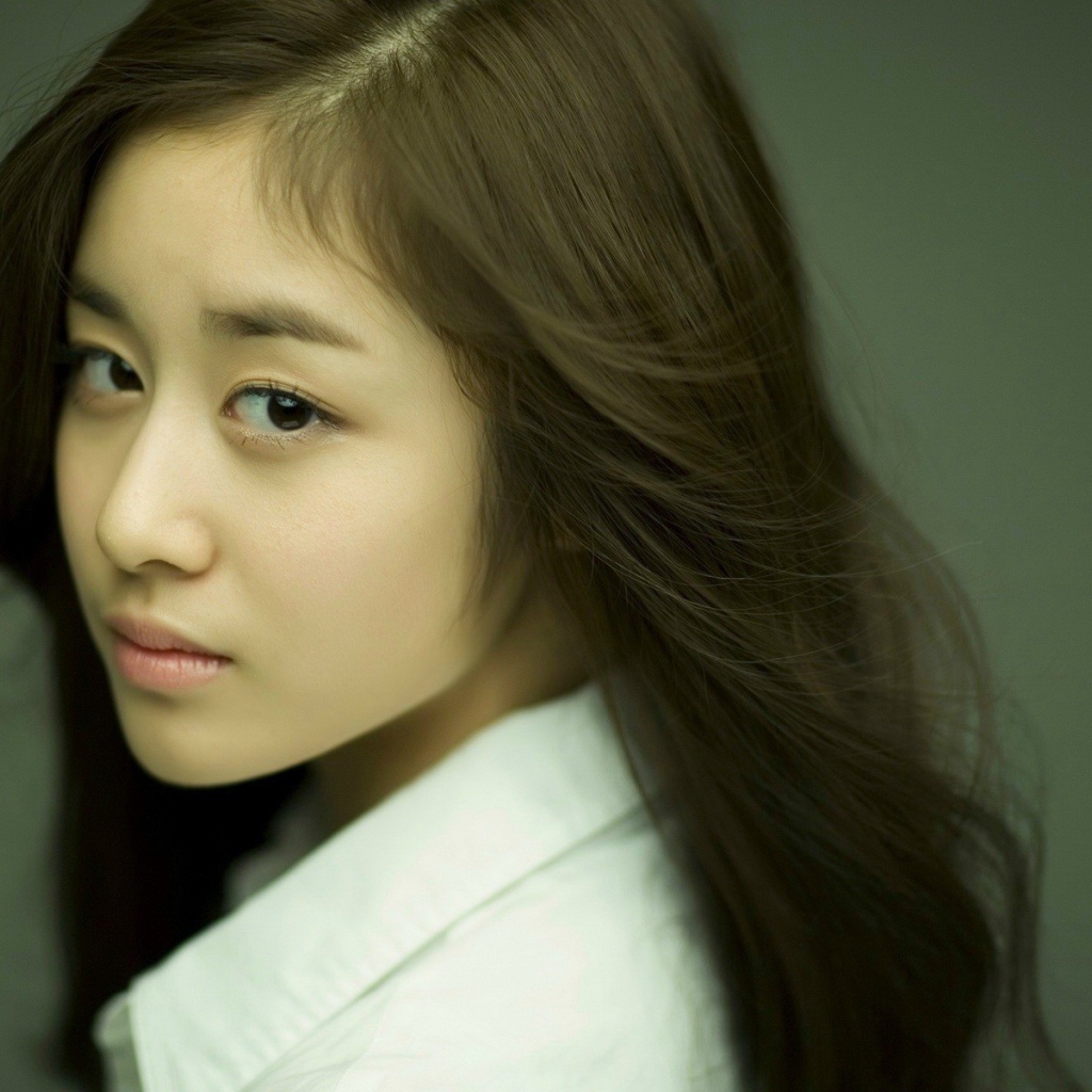 Певица из группы T-ara