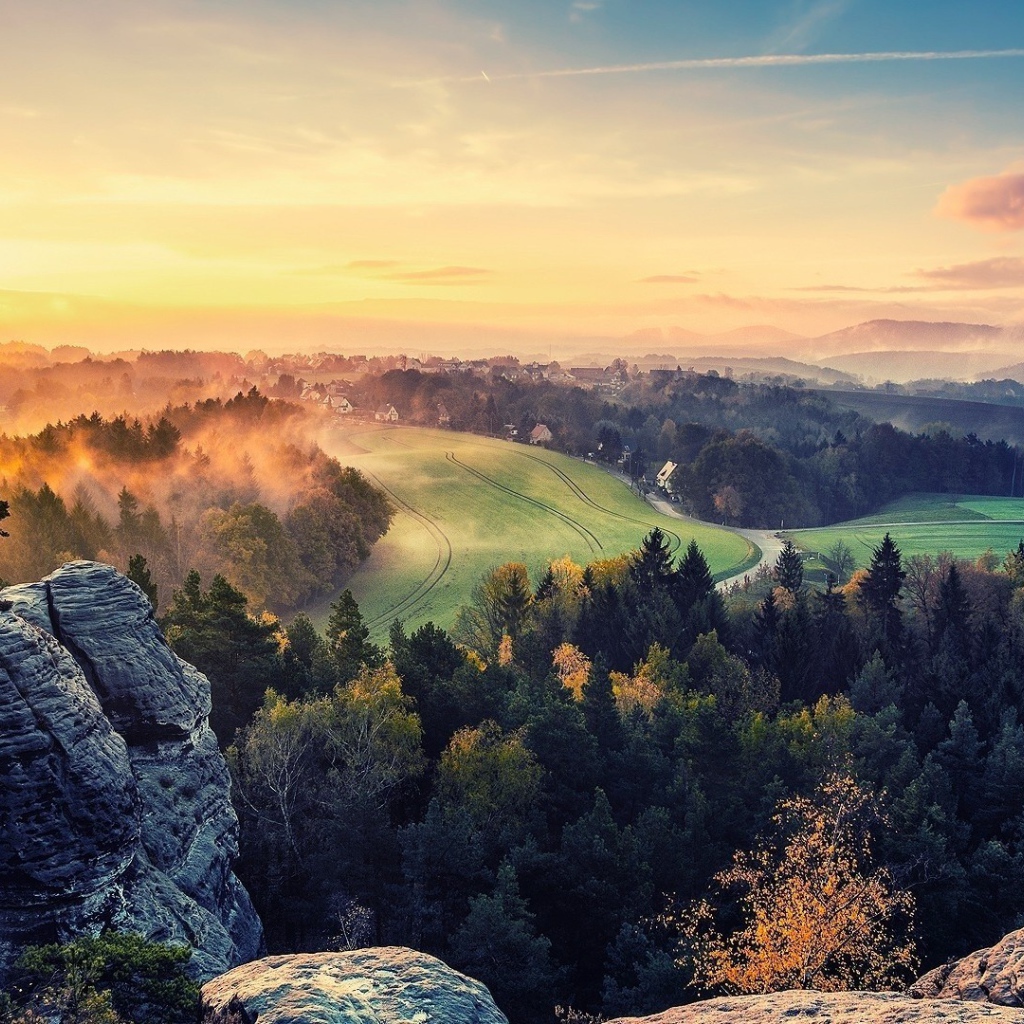 Утренняя дымка над равниной