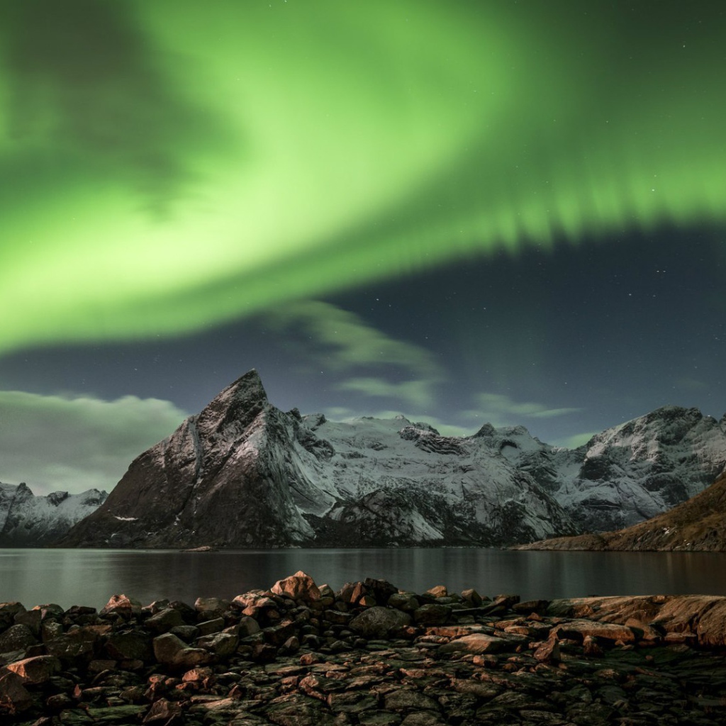 Северное сияние в Хамнёй, Норвегия