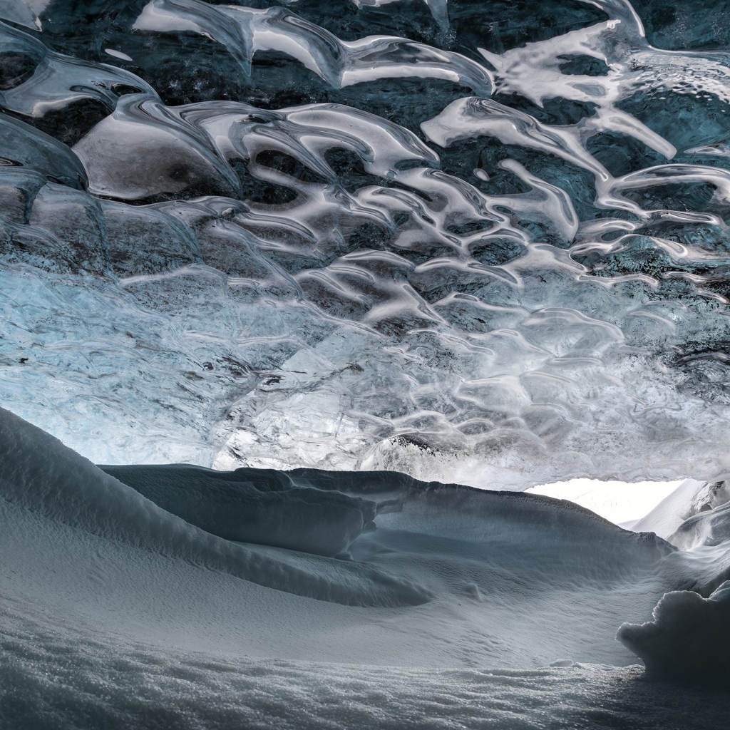 Мир под сводом льда