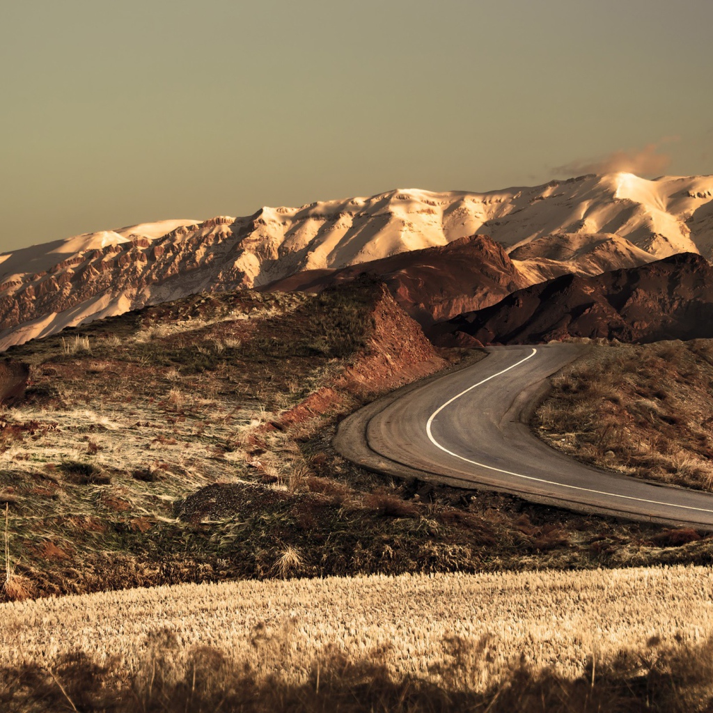 Шоссе на плоскогорье