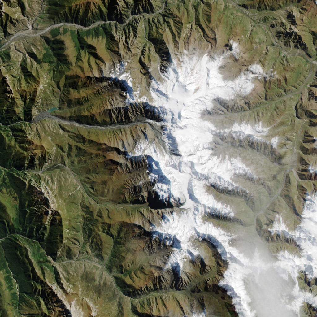 Фото гор из космоса