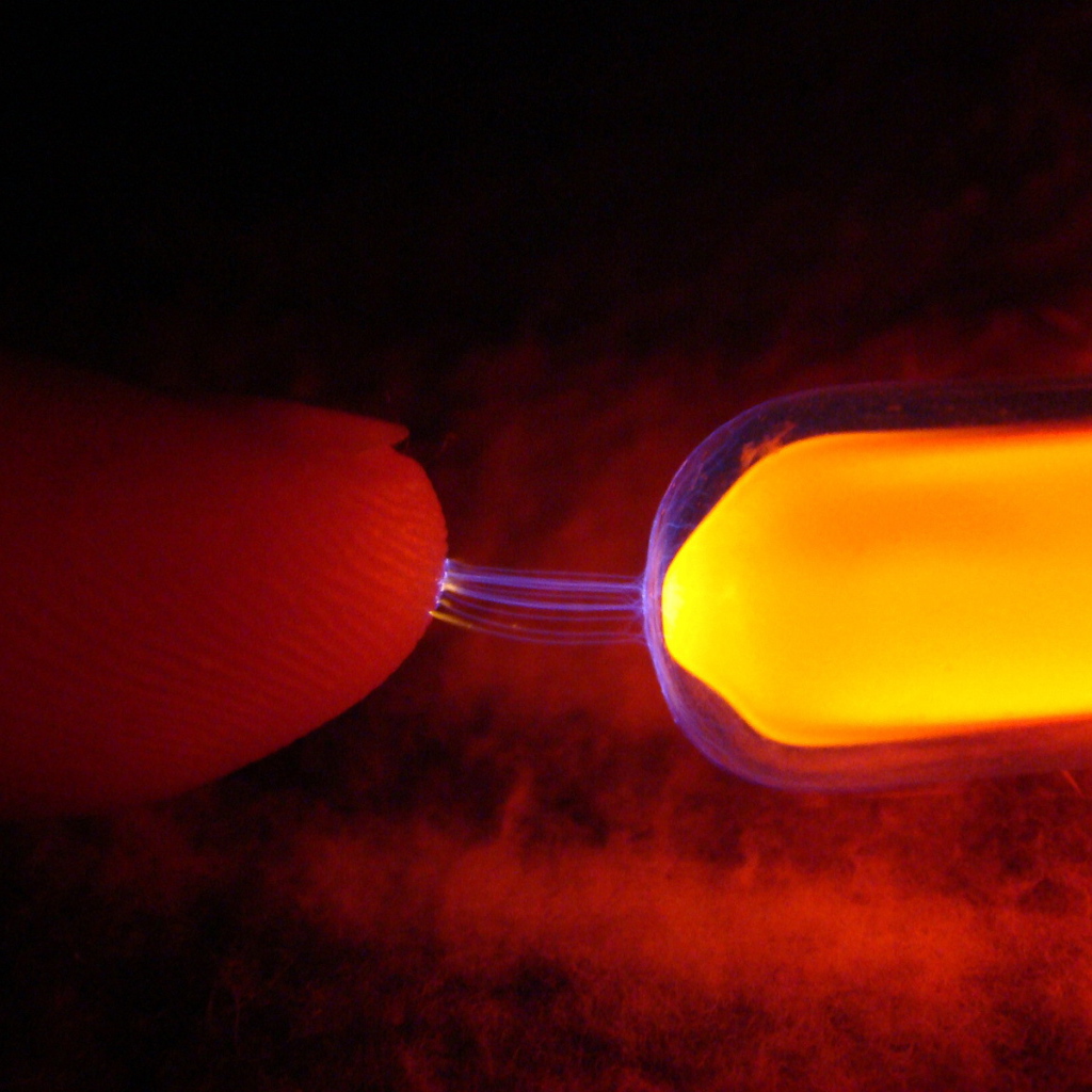 Электрическая искра