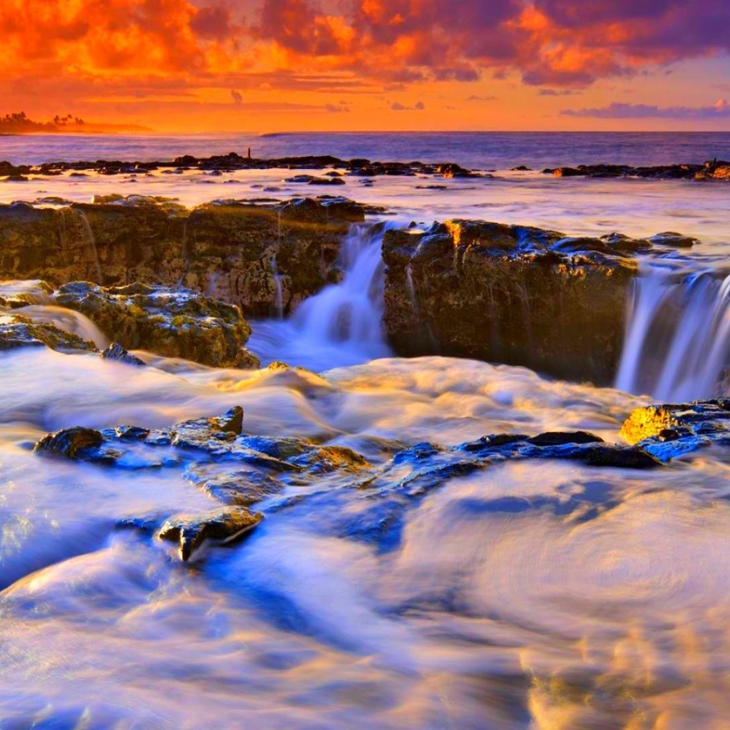 Фантастическое фото скалистого берега