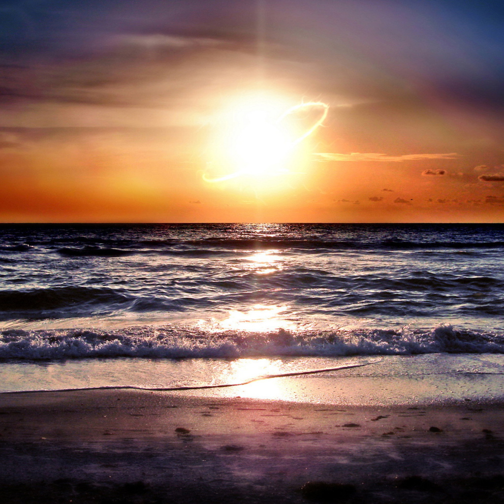 Солнце над океаном