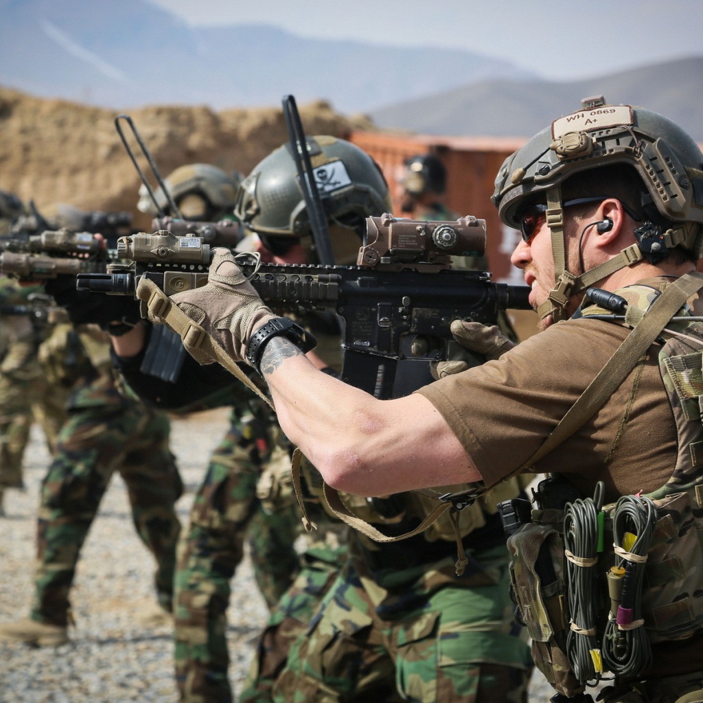 Солдаты на стрельбище