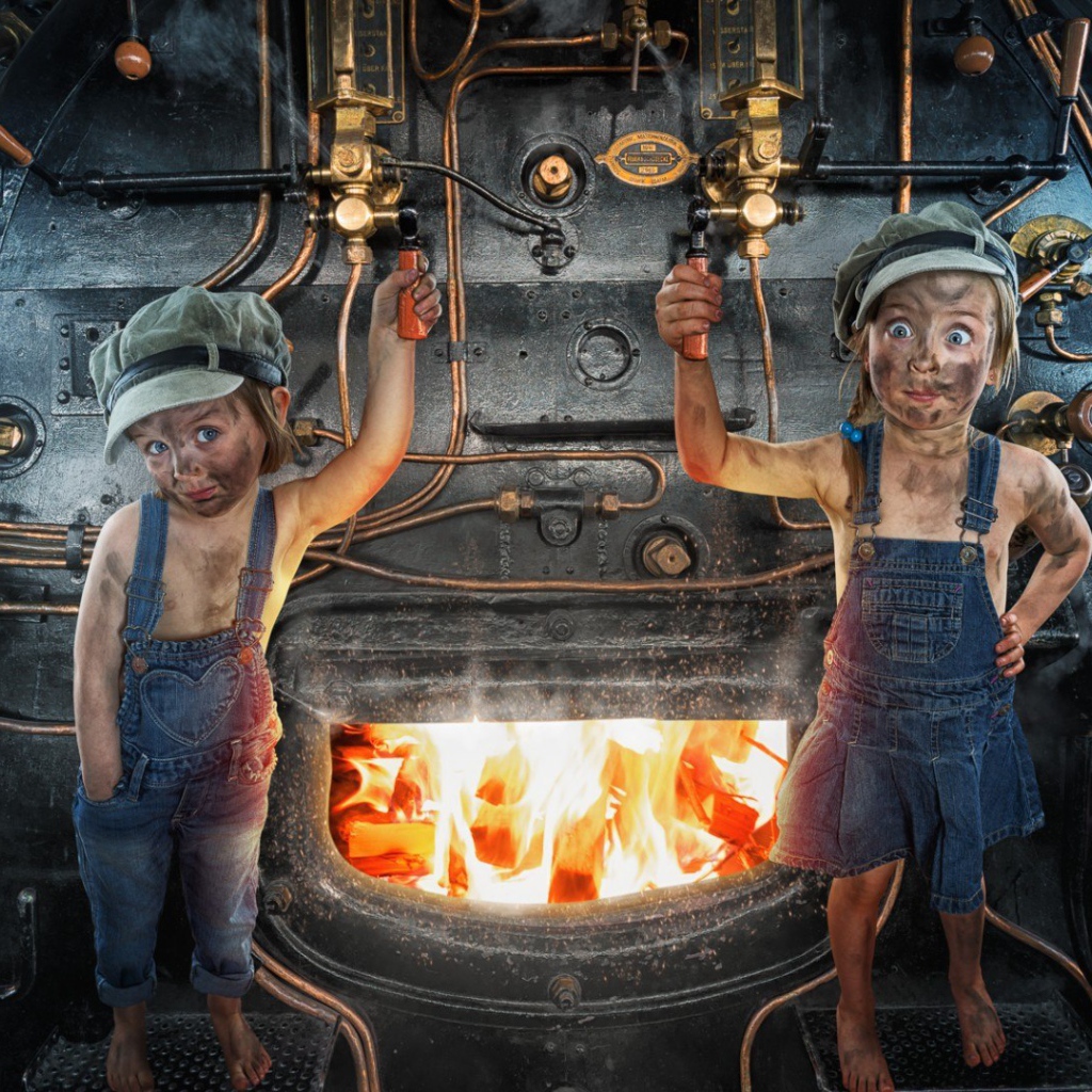Два юных кочегара