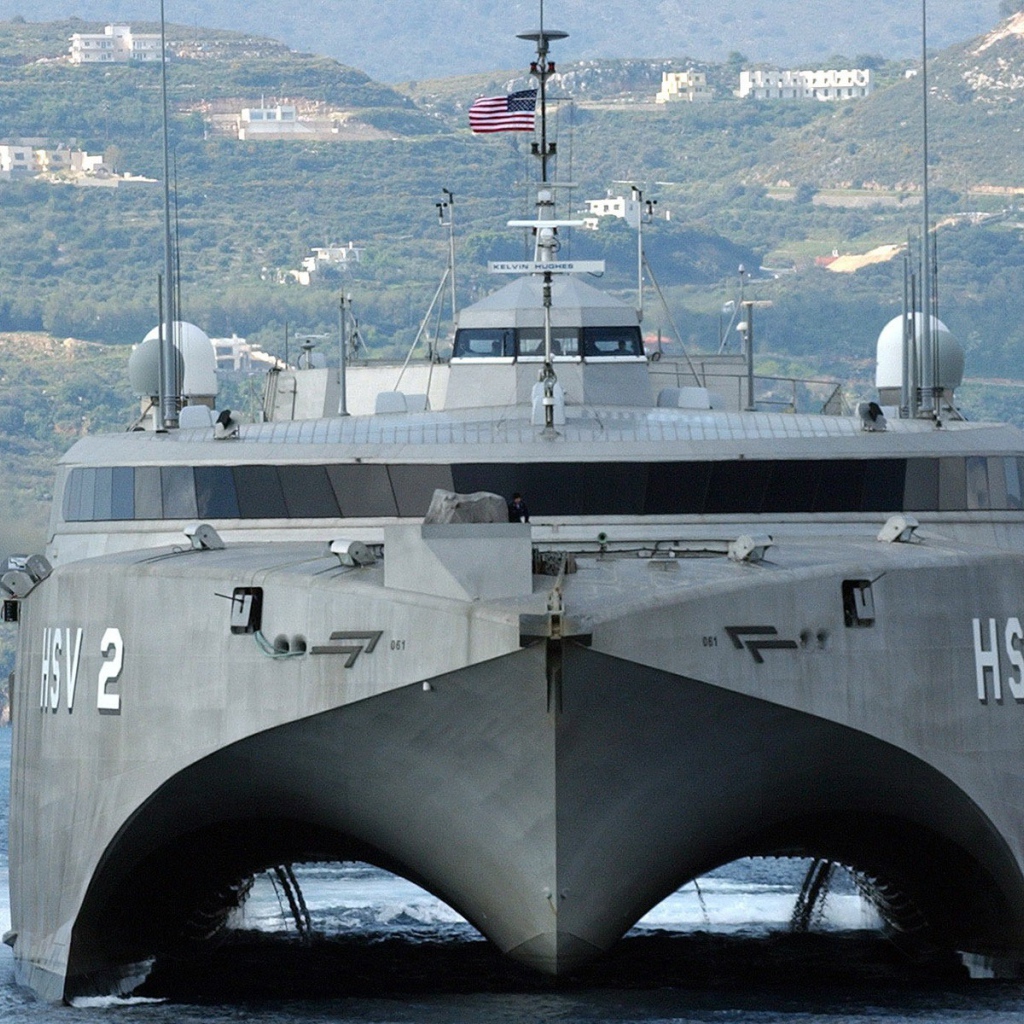 Скоростной военный корабль США