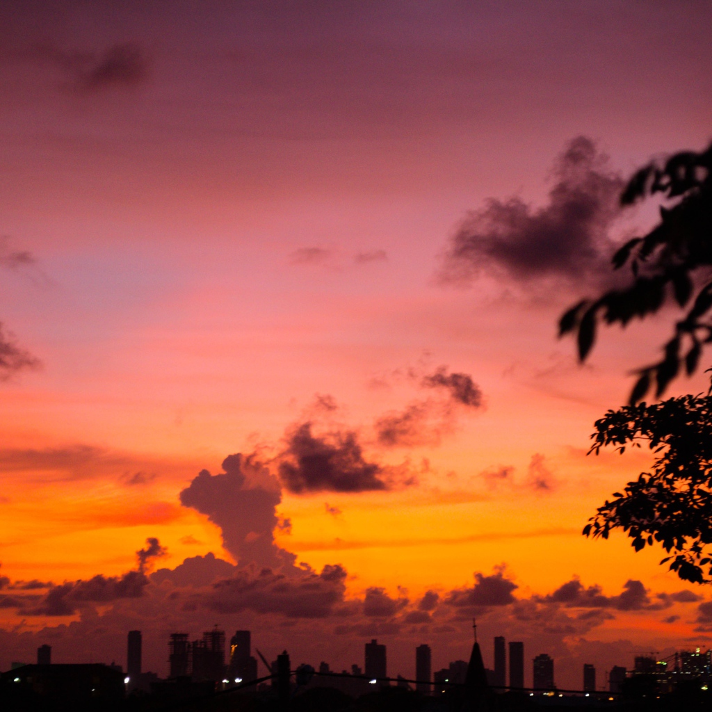 Красочный закат в Колумбии