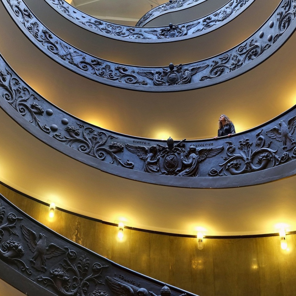 Лестница в здании Ватикана