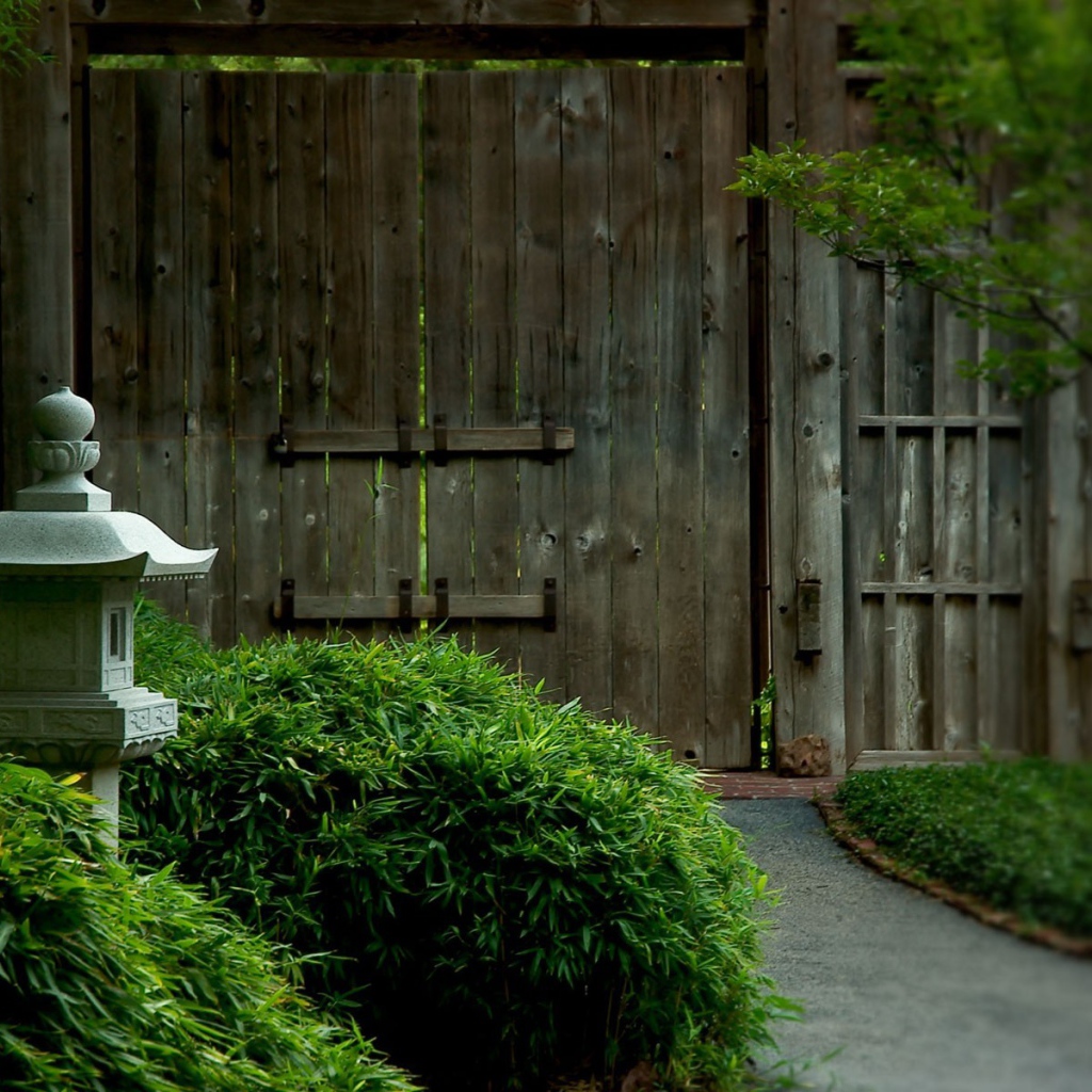 Ворота в японский сад