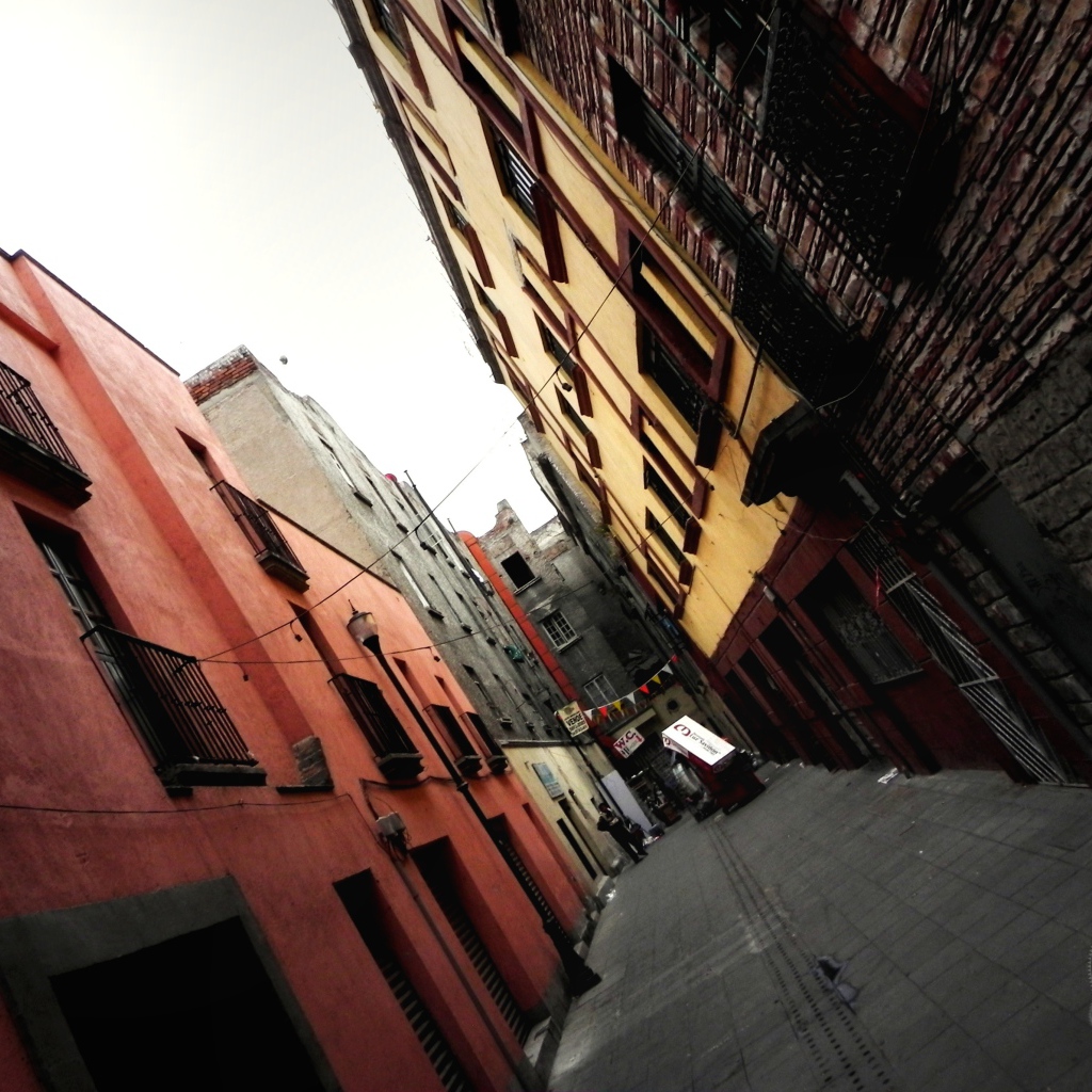 Улица в городе в Мексике