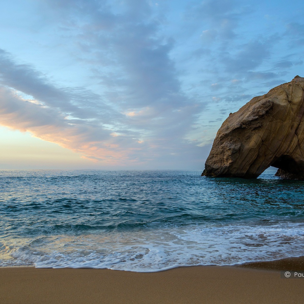 Камень у побережья, Португалия