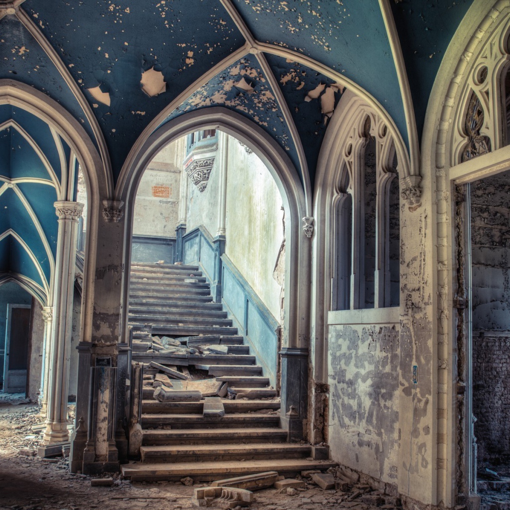 Архитектура заброшенного собора