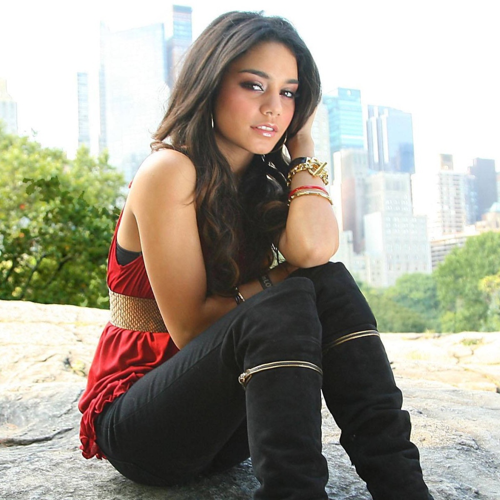 Американская певица Ванесса Хадженс