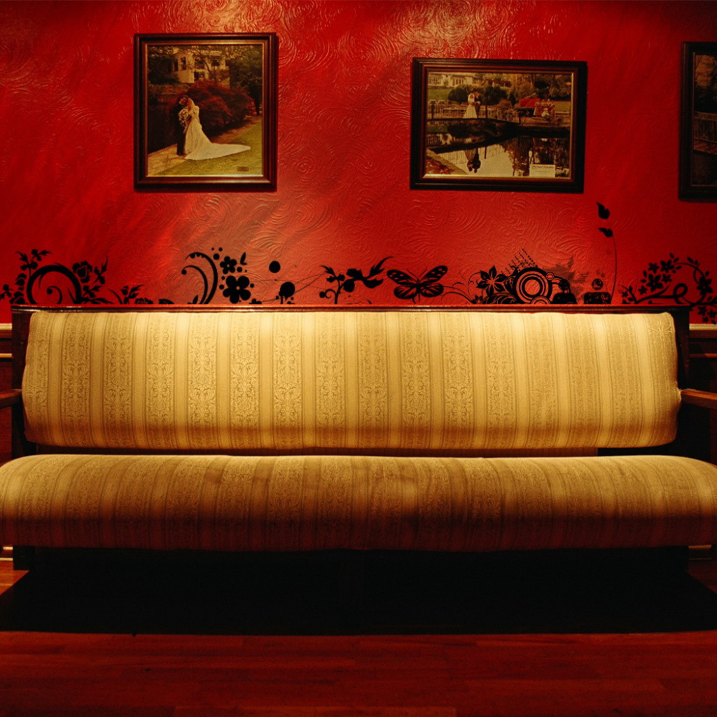 Классический диван