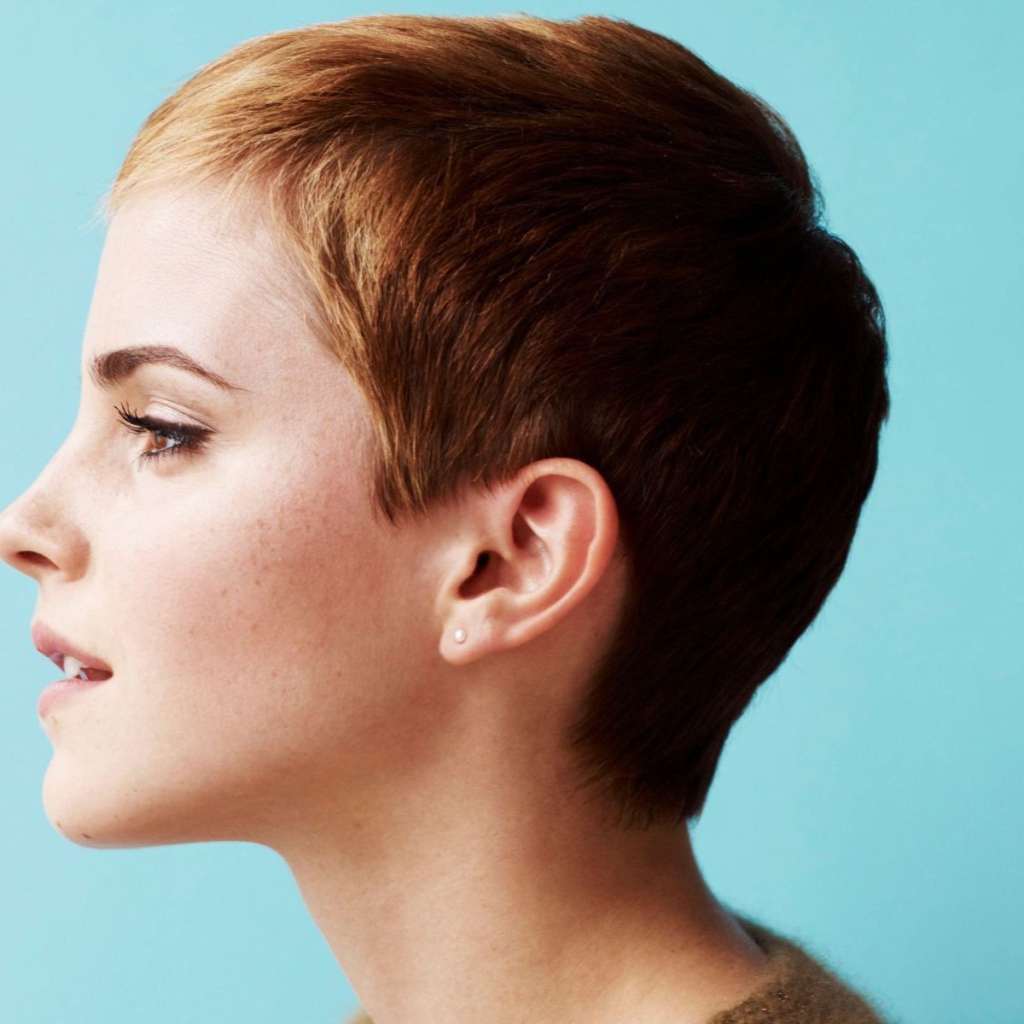 Эмма Уотсон с короткой стрижкой