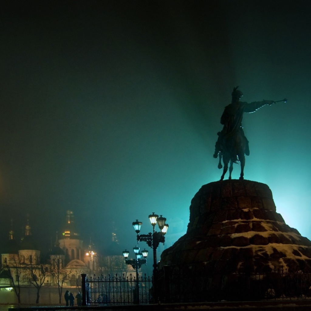 Памятник Богдану Хмельницкому в Киеве, Украина