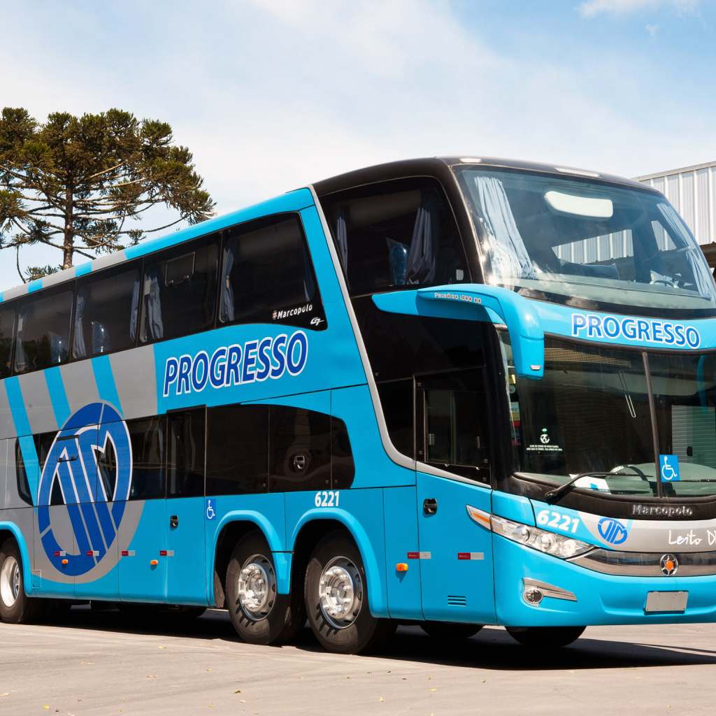 Синий большой автобус Marcopolo Paradiso G7 1800 DD 8×2