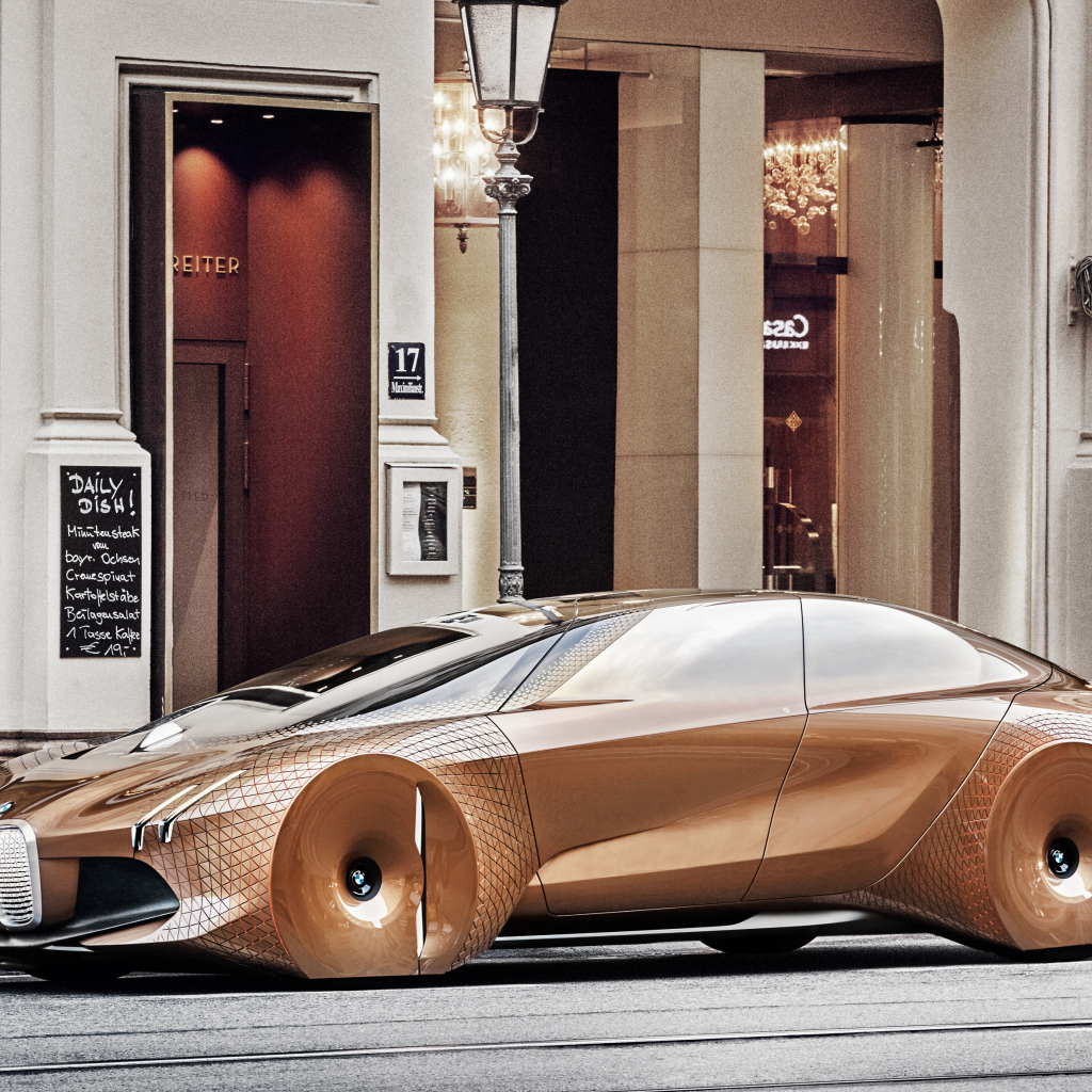 Коричневый стильный автомобиль BMW Concept Vision Next 100