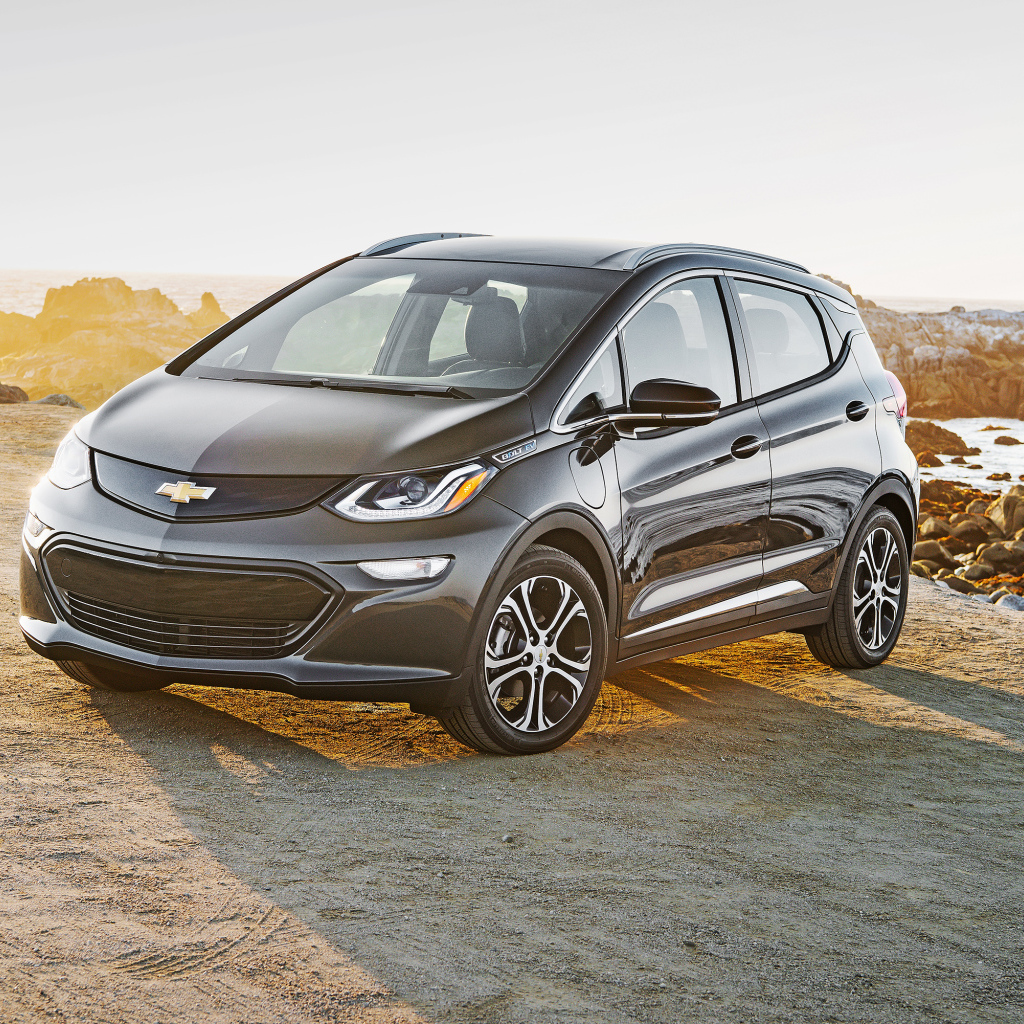 Компактный автомобиль Chevrolet Bolt EV, 2017 