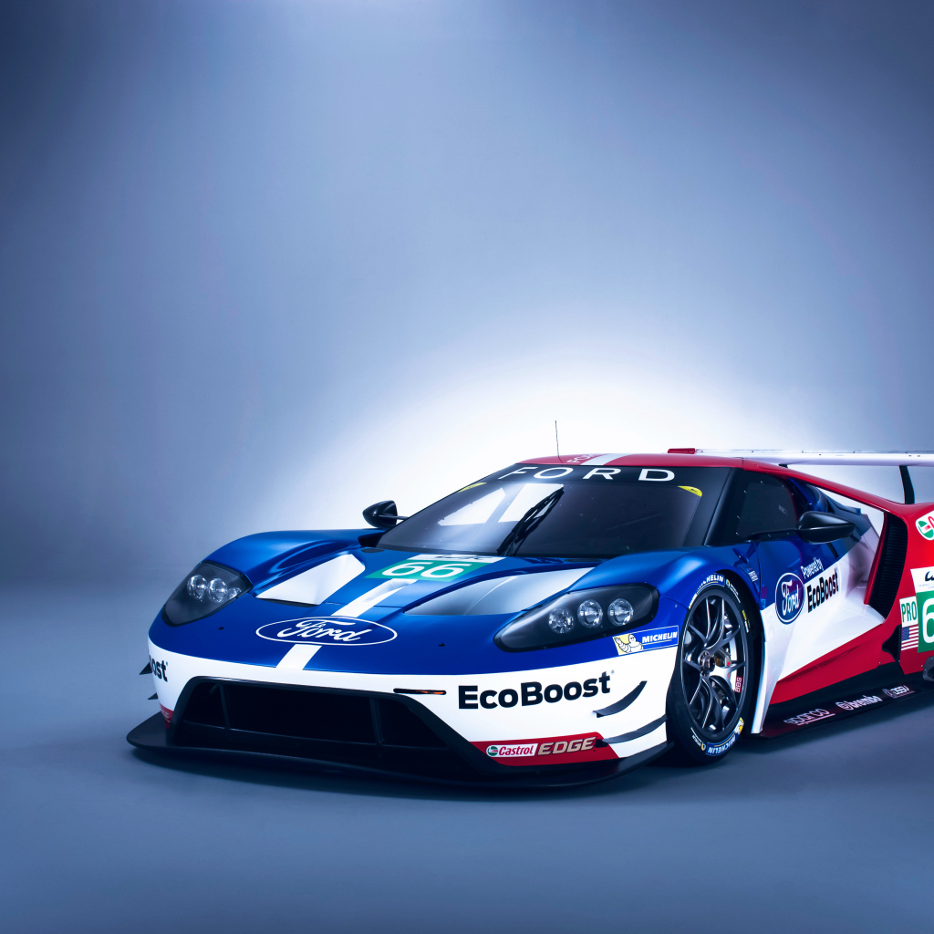 Спортивный гоночный автомобиль  Ford GT Le Mans 