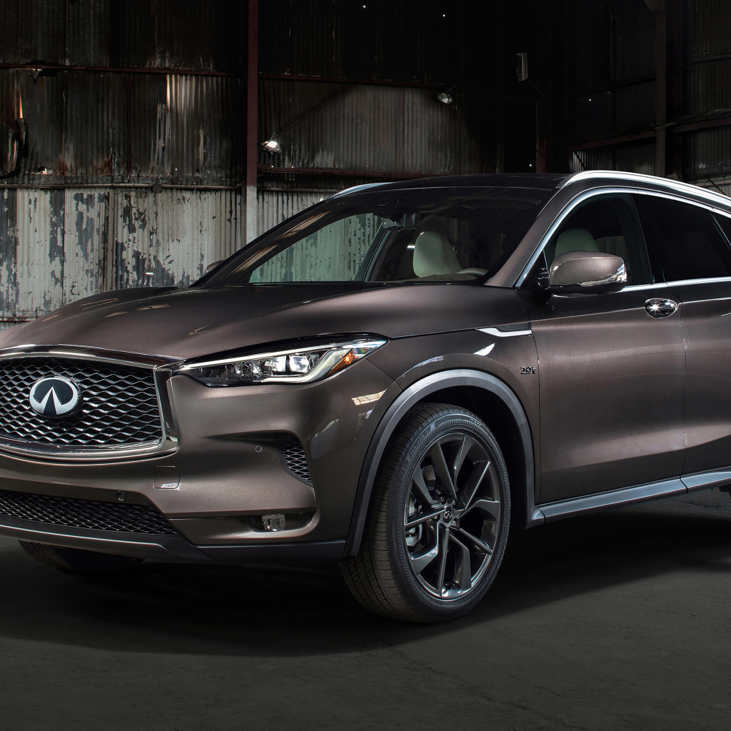 Стильный внедорожник Infiniti QX50, 2019