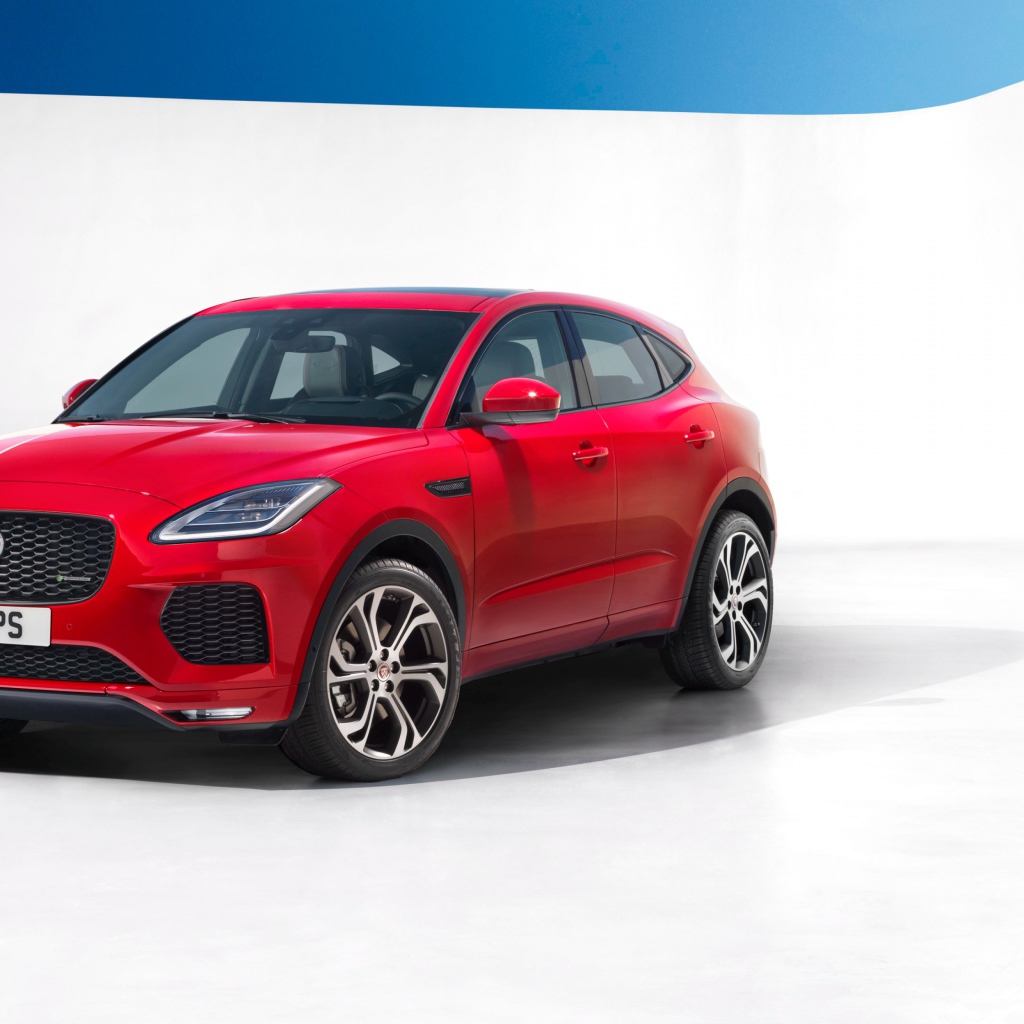 Стильный красный автомобиль  Jaguar E-Pace, 2018