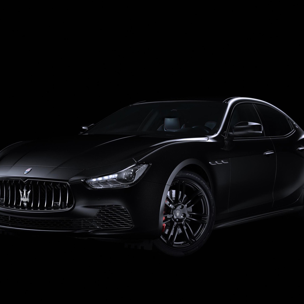 Черный автомобиль Maserati Ghibli Nerissimo Special Edition, 2017 