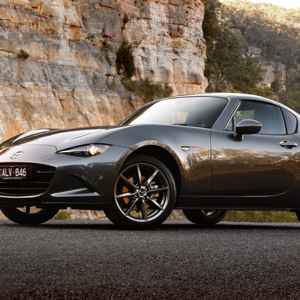 Автомобиль Mazda MX-5 RF, 2017 серый металлик 