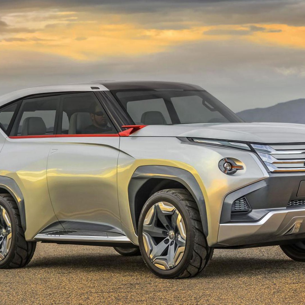 Автомобиль Mitsubishi Pajero 2017 