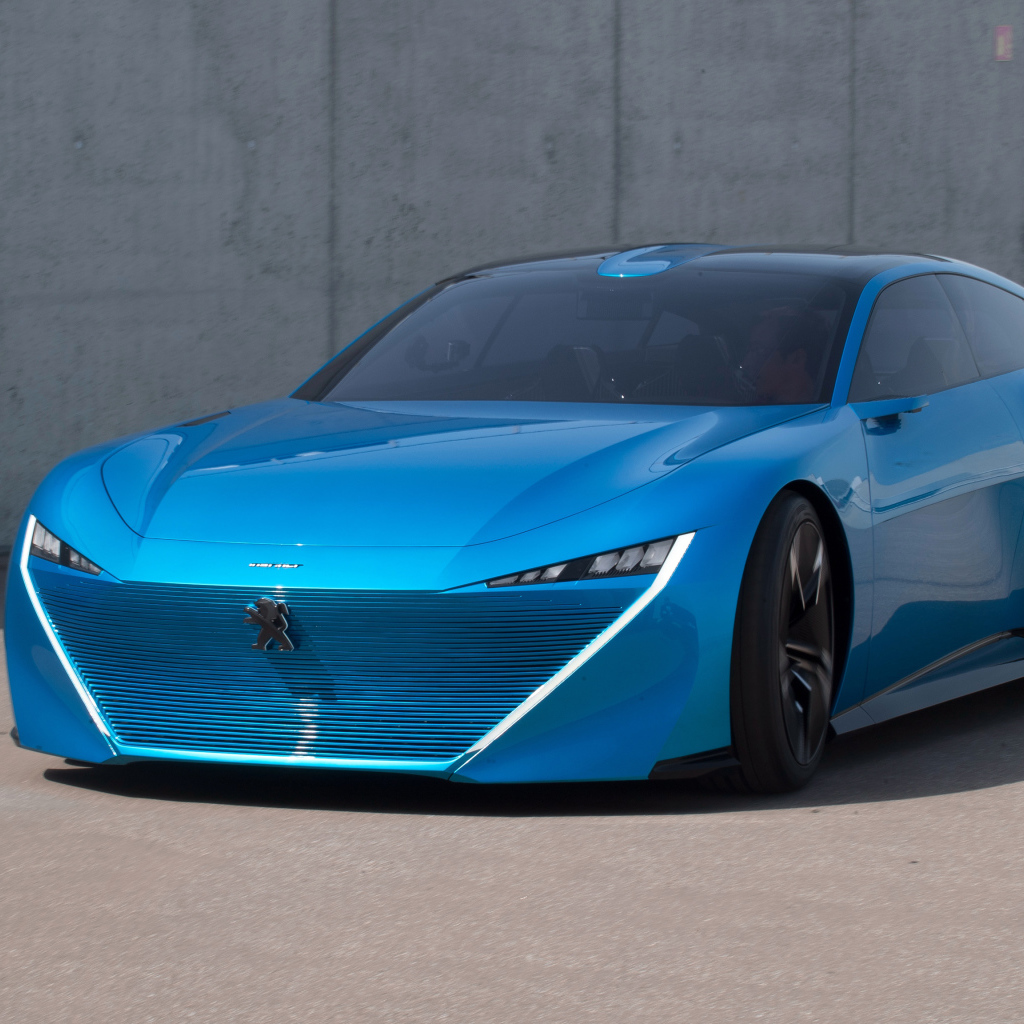 Голубой автомобиль Peugeot Instinct Concept