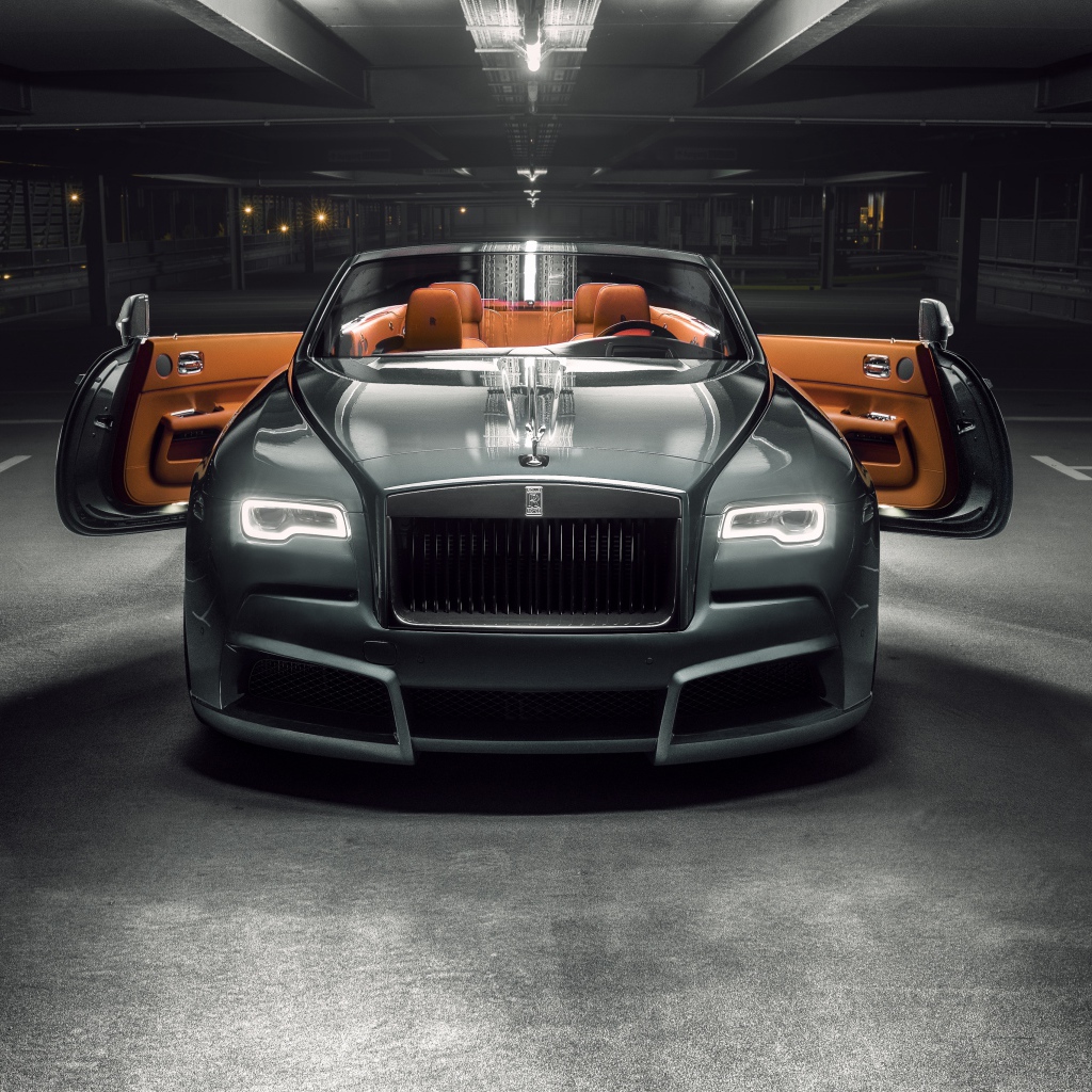 Стильный автомобиль Rolls-Royce Dawn Overdose вид спереди