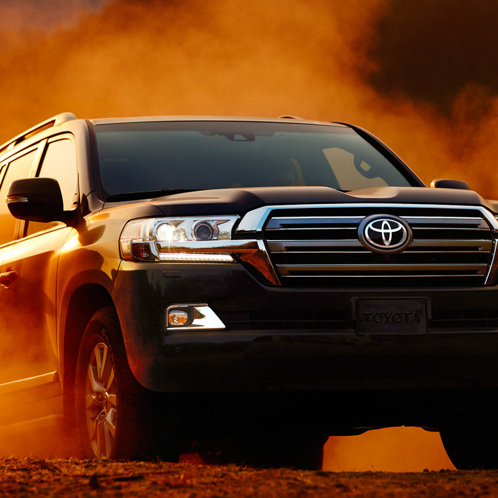 Toyota Land Cruiser Exterior модель 2017 года 