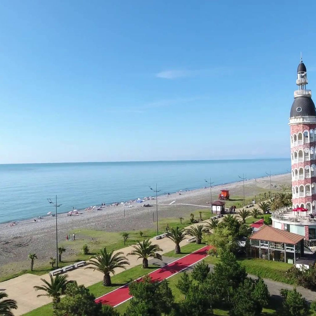 Шикарный вид на Черное море Батумский бульвар  