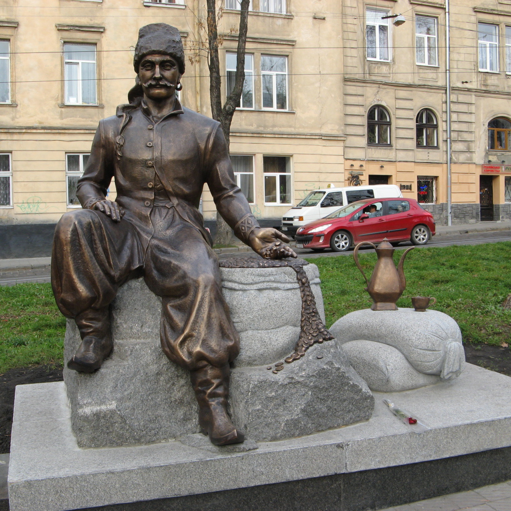 Памятник Юрию Кульчицкому город Львов