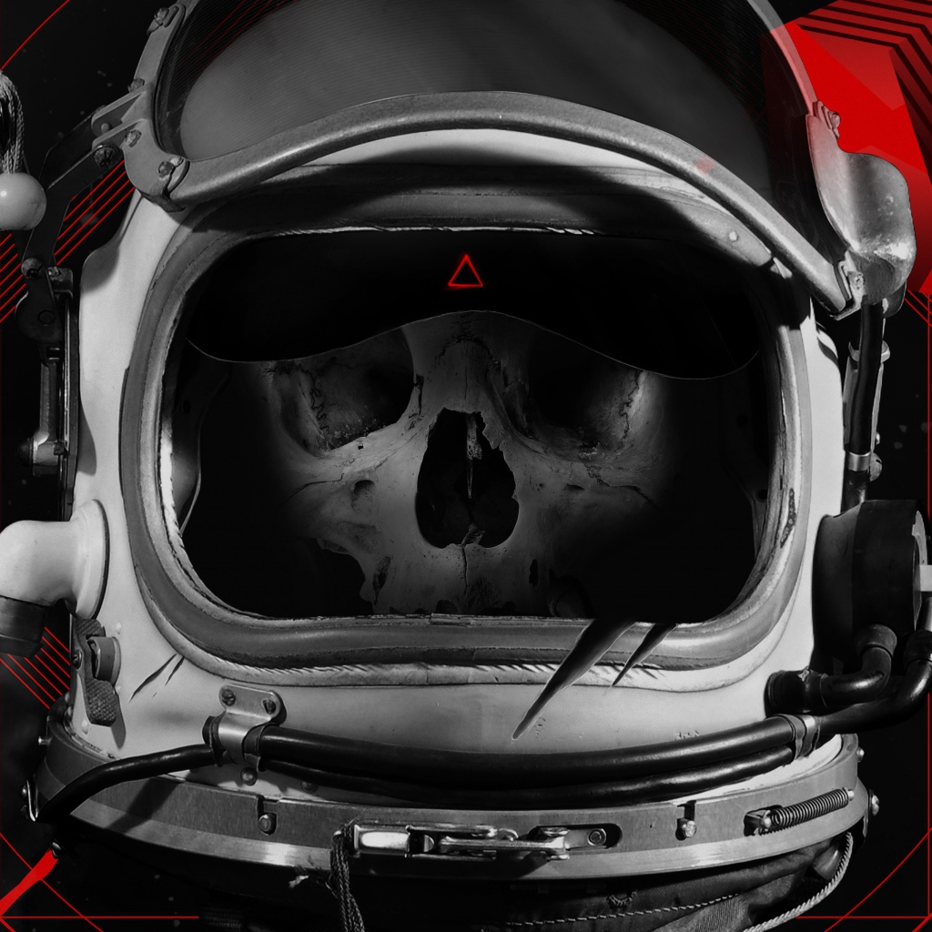 Человеческий череп в шлеме астронавта