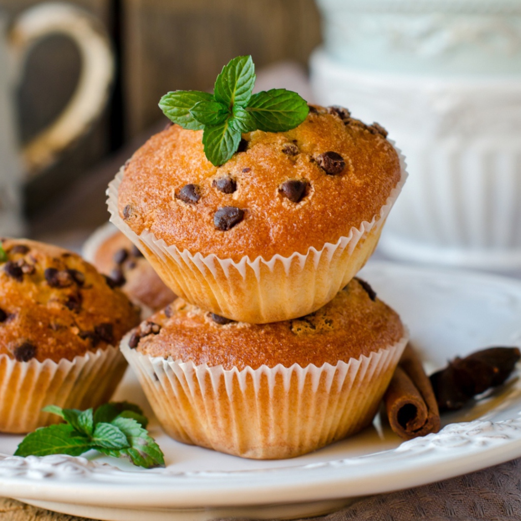 Кексы с шоколадной крошкой и мятой 