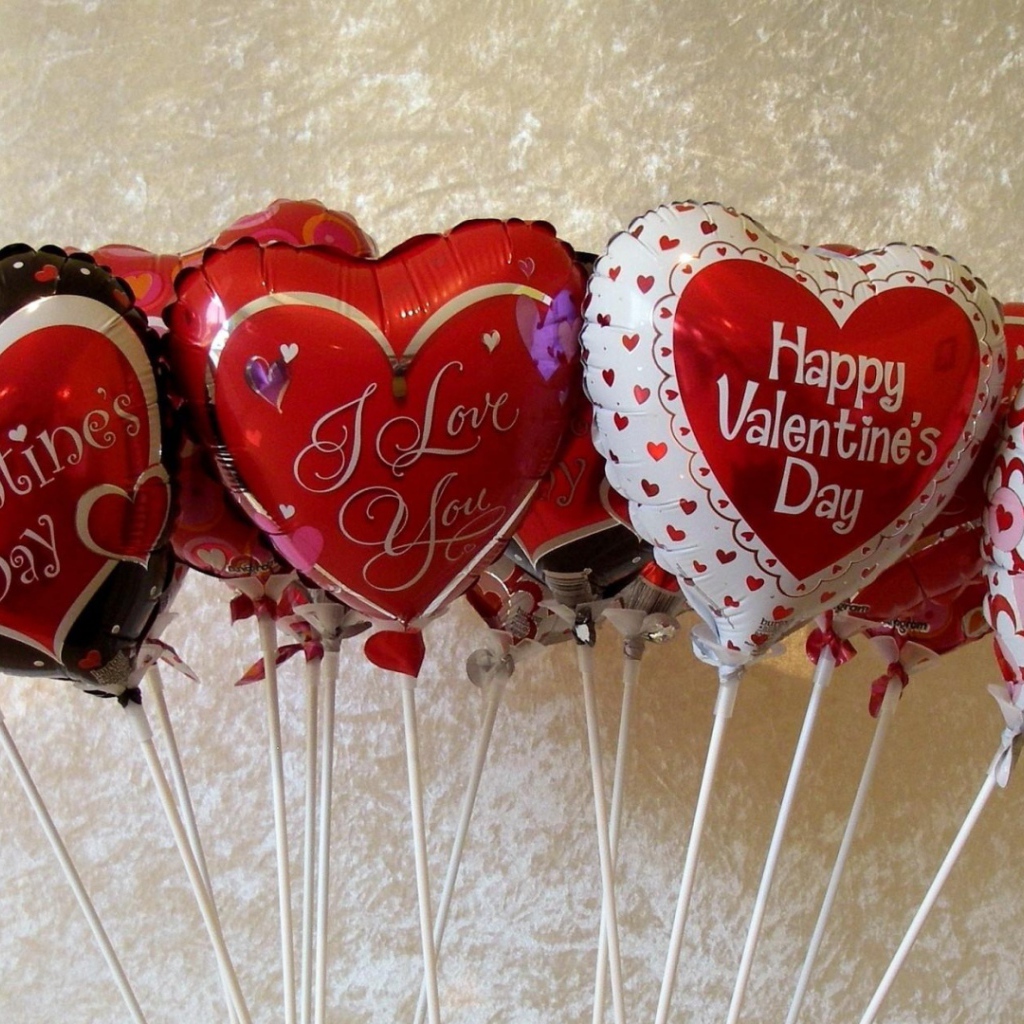 Воздушные шарики на День Всех Влюбленных 