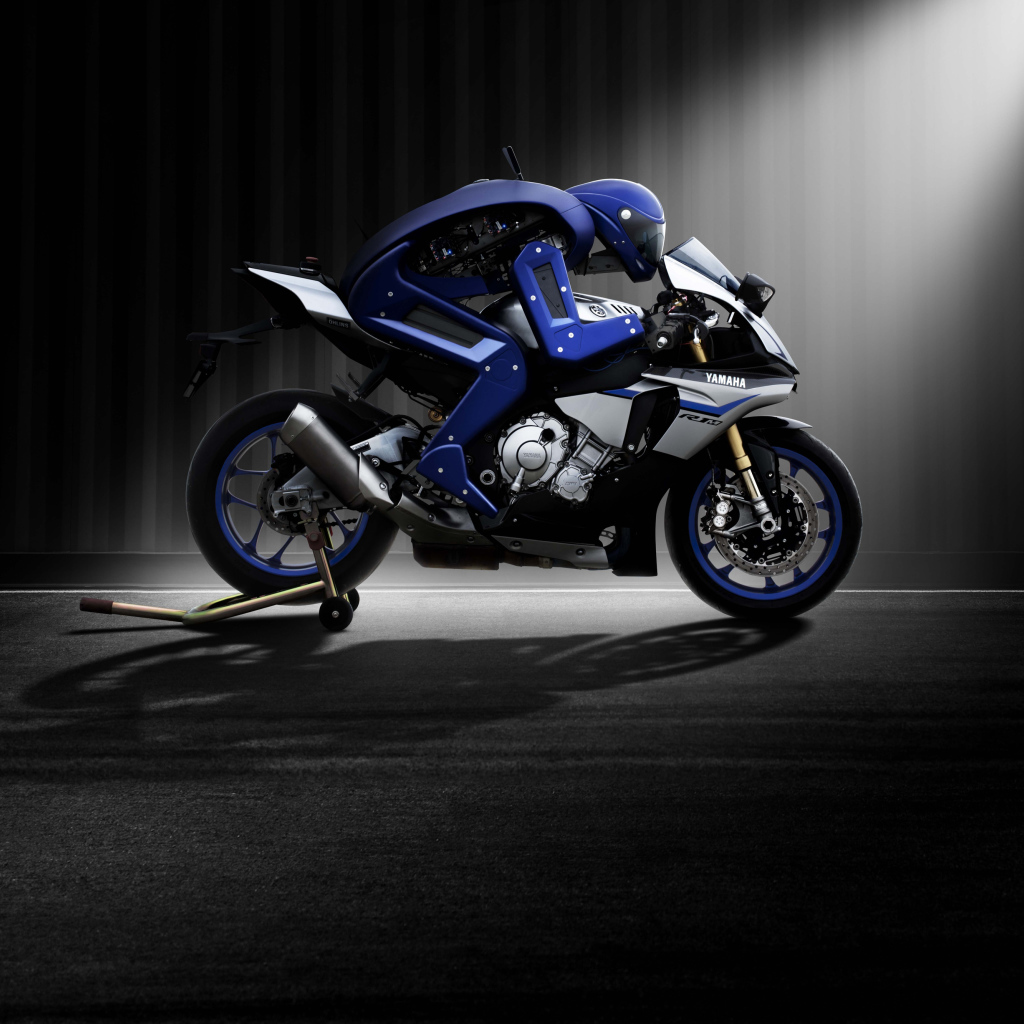 Человекоподобный робот Yamaha Motobot, 2017