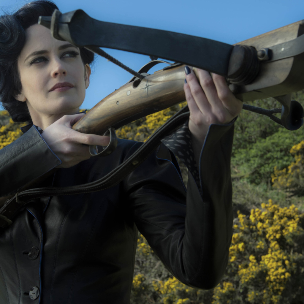 Ева Грин фильм Дом странных детей мисс Перегрин 