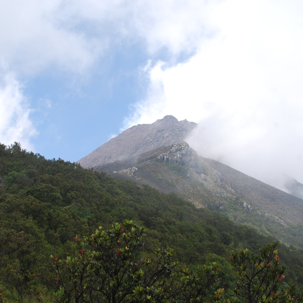 Подъем на вулкан Мерапи, Индонезия 