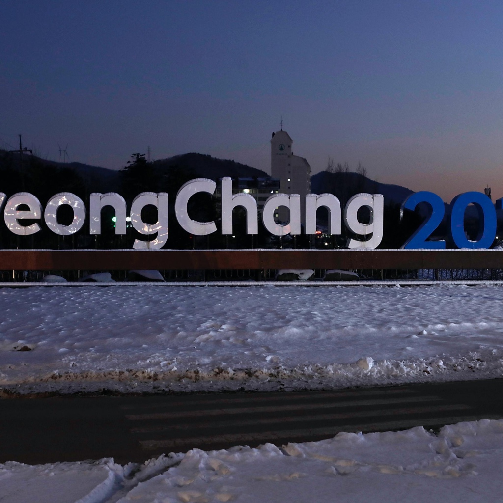 Надпись Зимние Олимпийские игры 2018