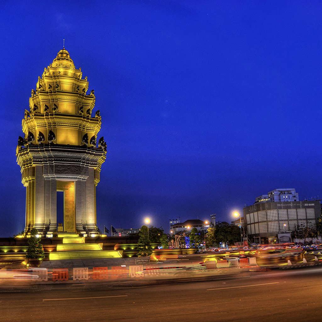 Монумент Независимости  в Пномпене, Камбоджа 
