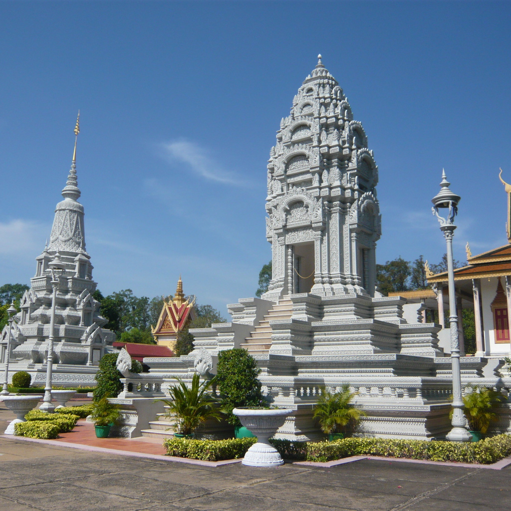 Ступа Кантха Бопха. Королевский дворец,  Камбоджа