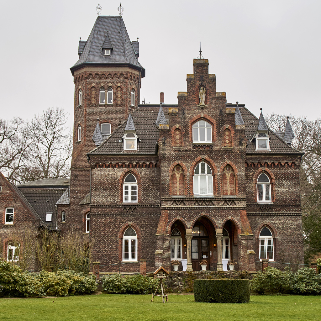 Конференц-центр Marienburg в Монхайме-ам-Райне, Германия 