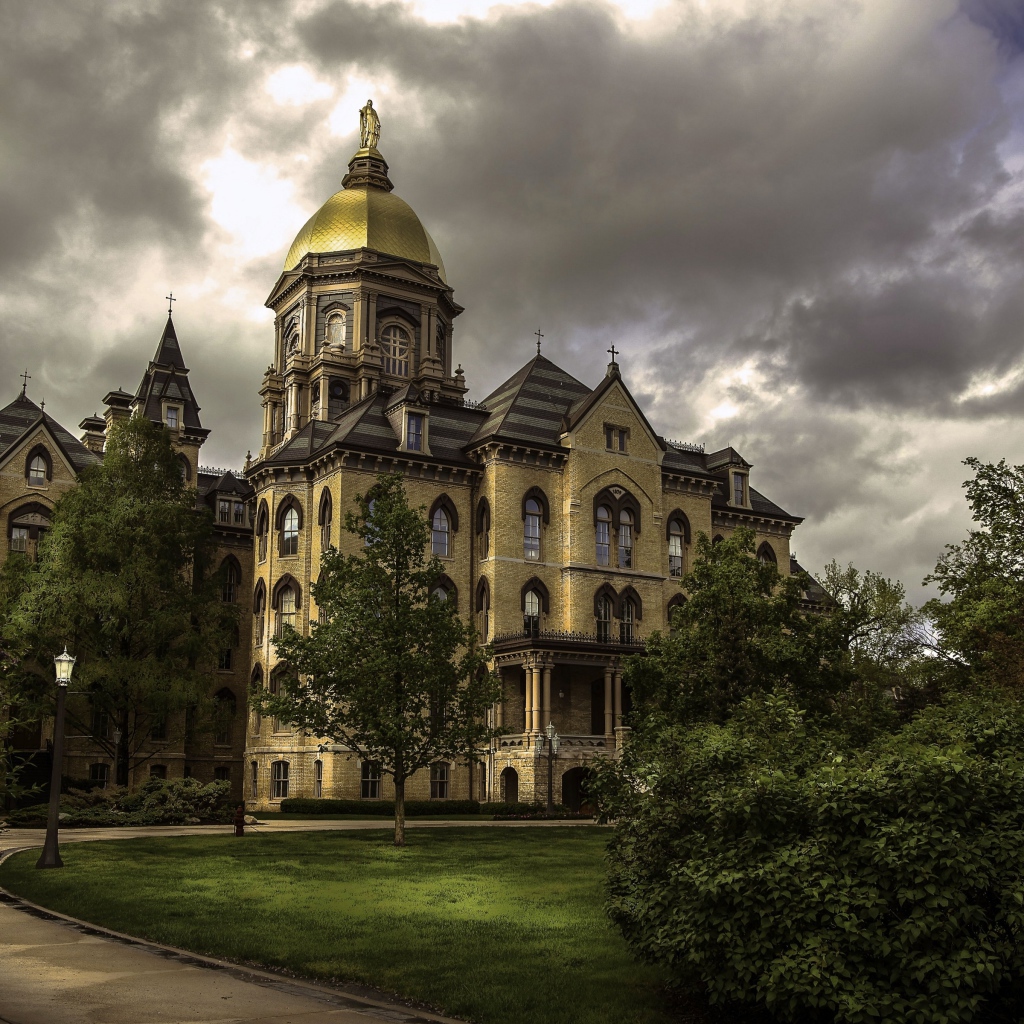 Католический частный университет Нотр-Дам, Индиана. США 